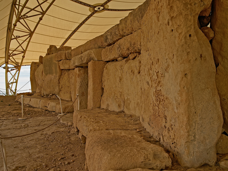 Ħaġar Qim, Megalithic Temple
        